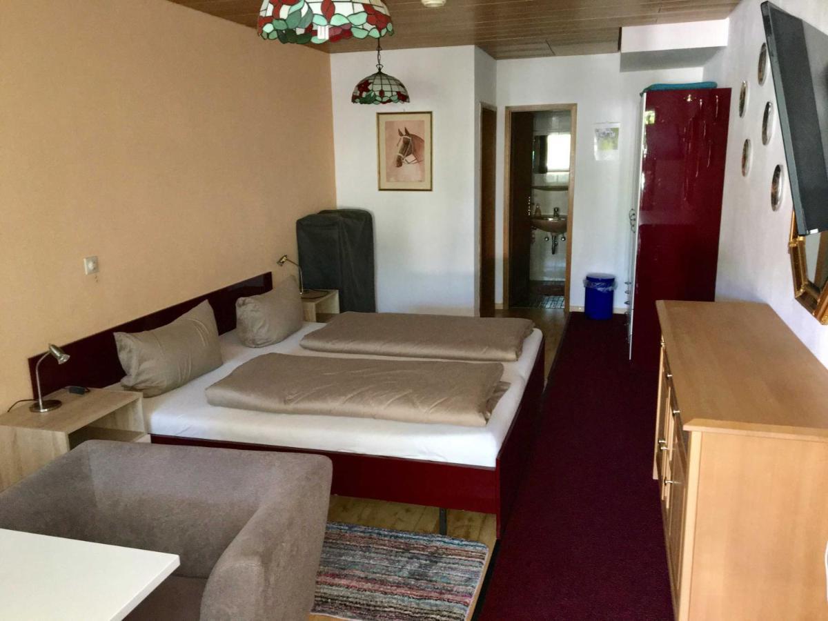Gaestehaus Am Lindenweg メーアスブルク エクステリア 写真