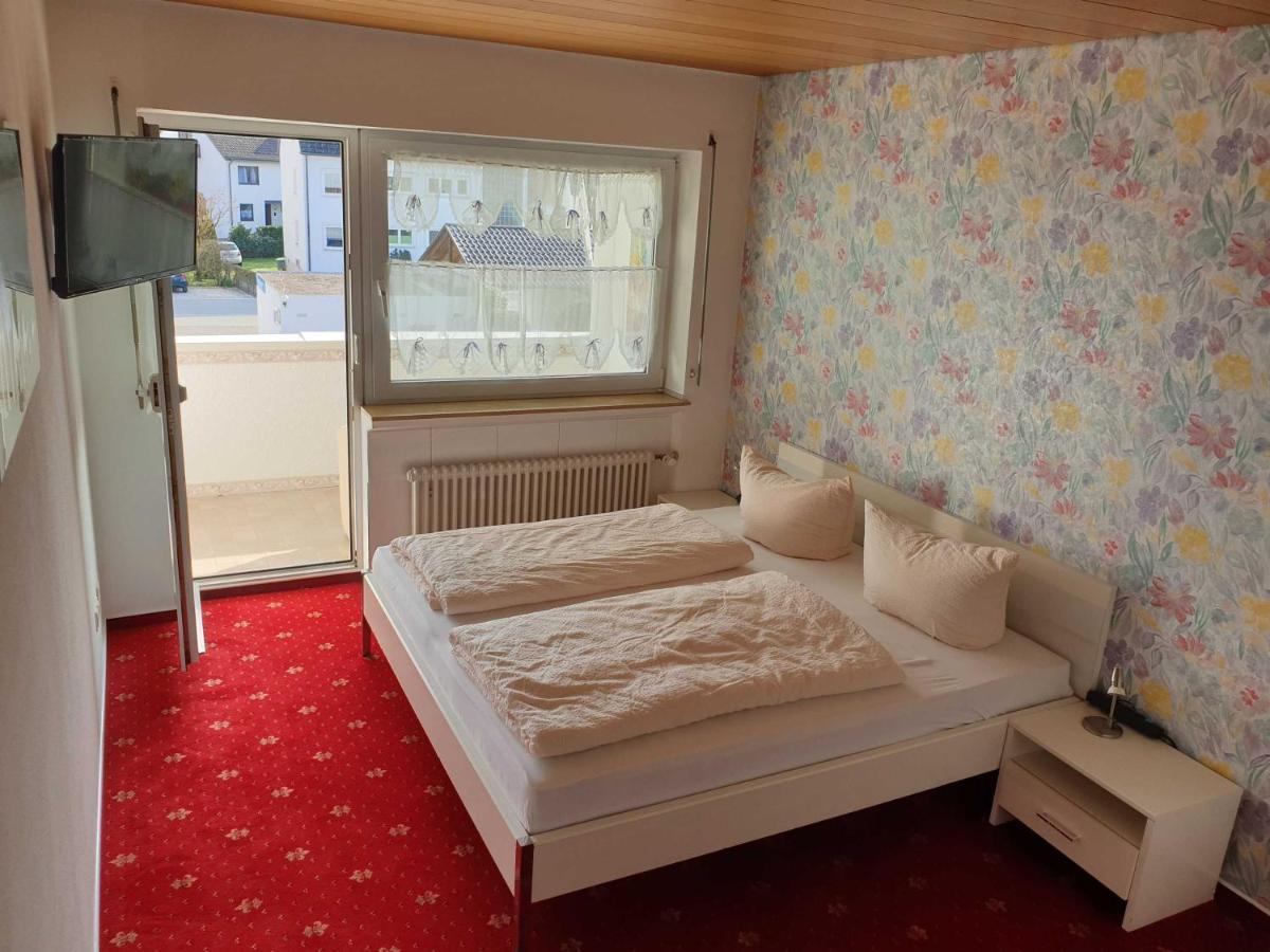 Gaestehaus Am Lindenweg メーアスブルク エクステリア 写真