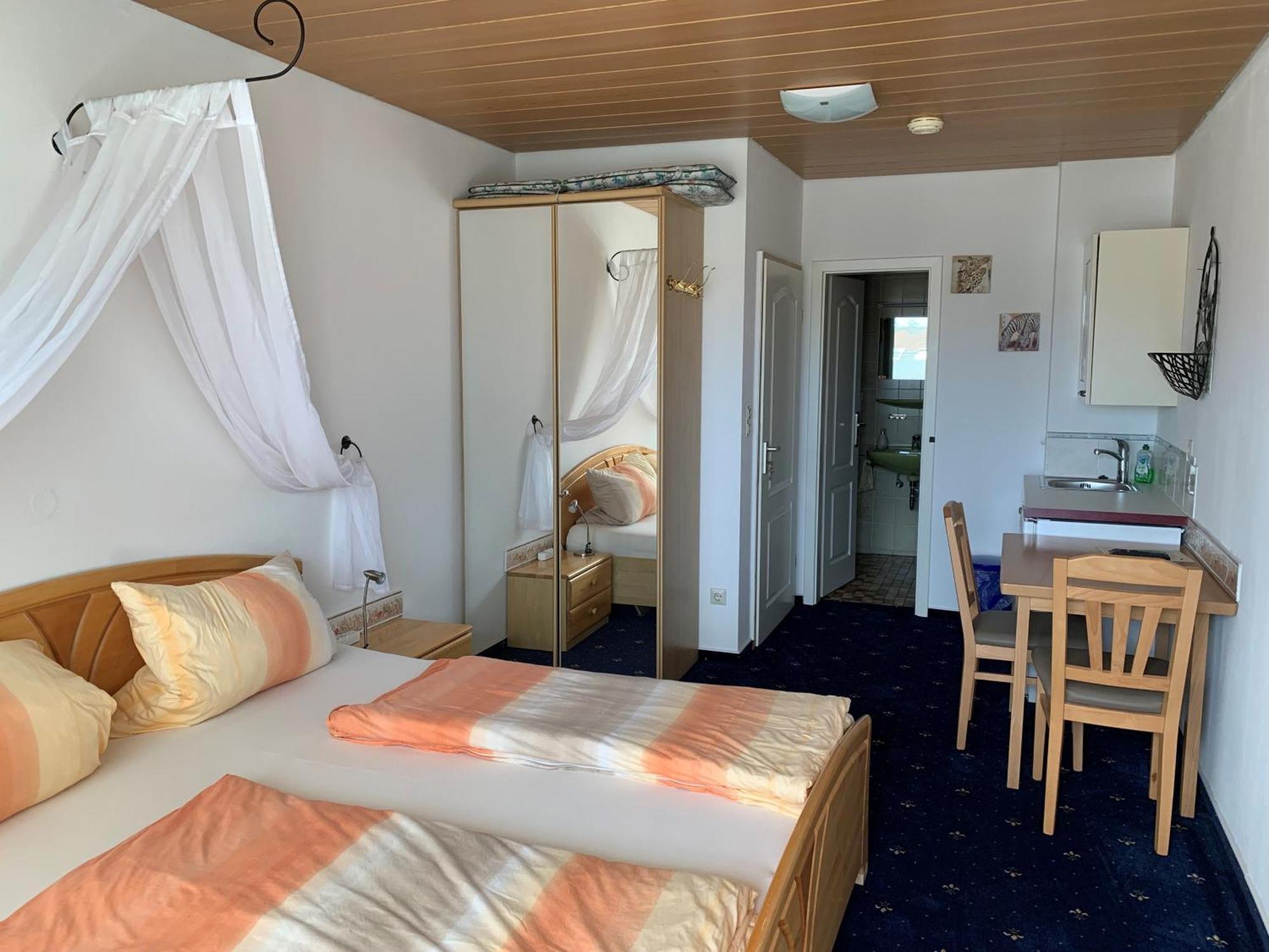 Gaestehaus Am Lindenweg メーアスブルク エクステリア 写真