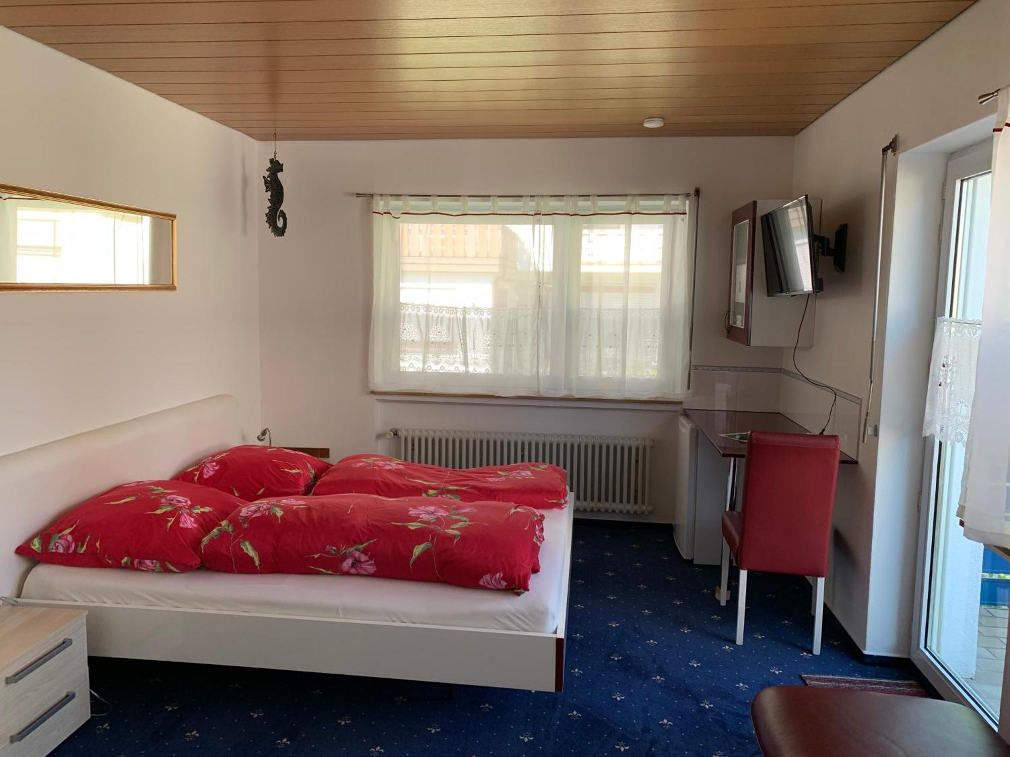 Gaestehaus Am Lindenweg メーアスブルク エクステリア 写真